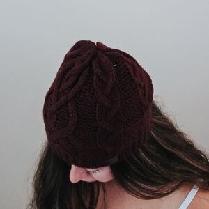 Keds Cozy Burgundy Cable Knit Beanie – Chunky Knit Winter Hat